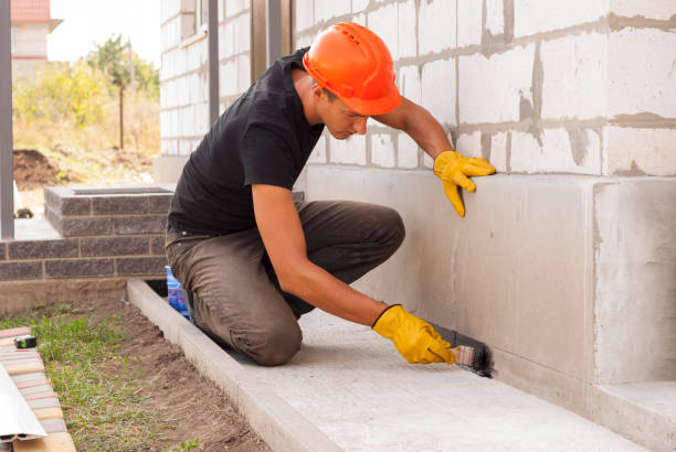 Crawl space vapor barrier installation in Woodburn, OR